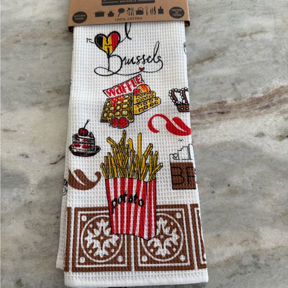 Brussels Themed Kitchen Towel - White and Red